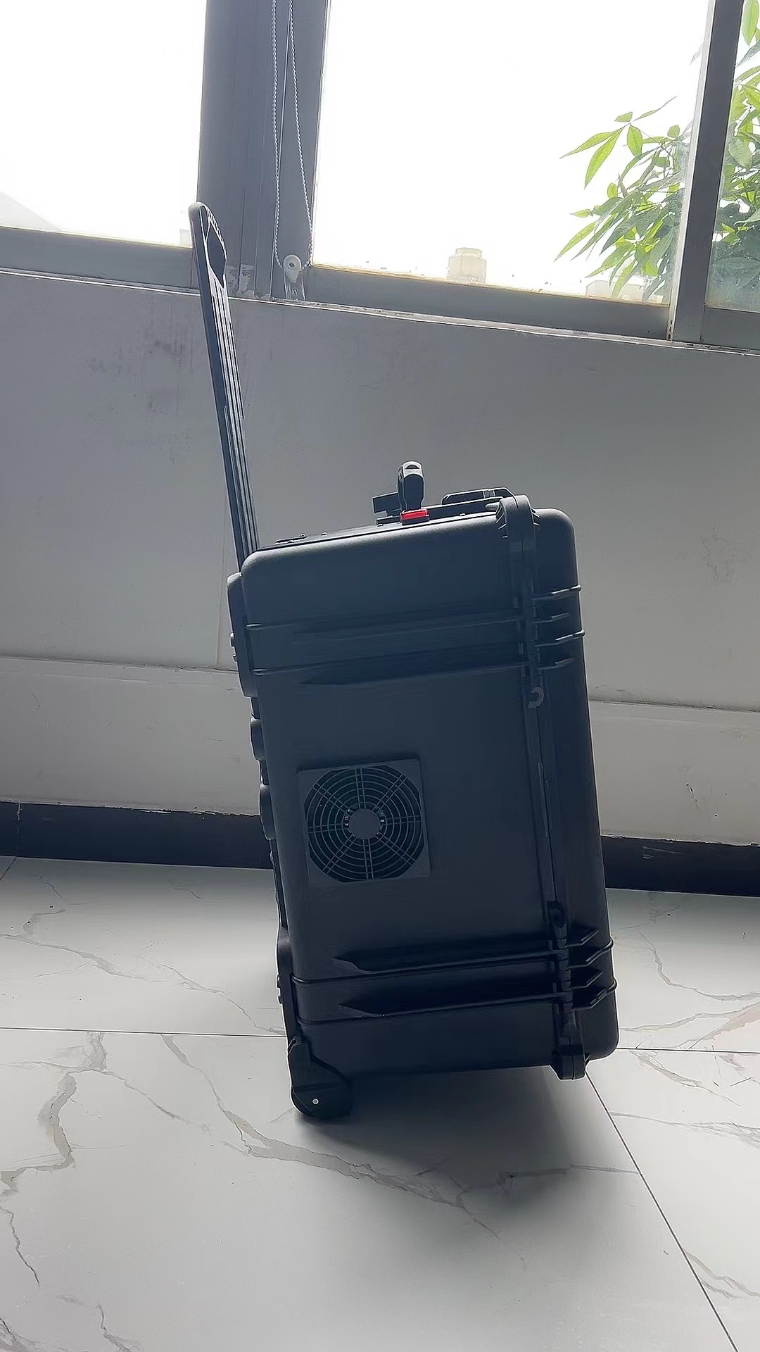 重兴镇手拉箱型移动通信干扰器